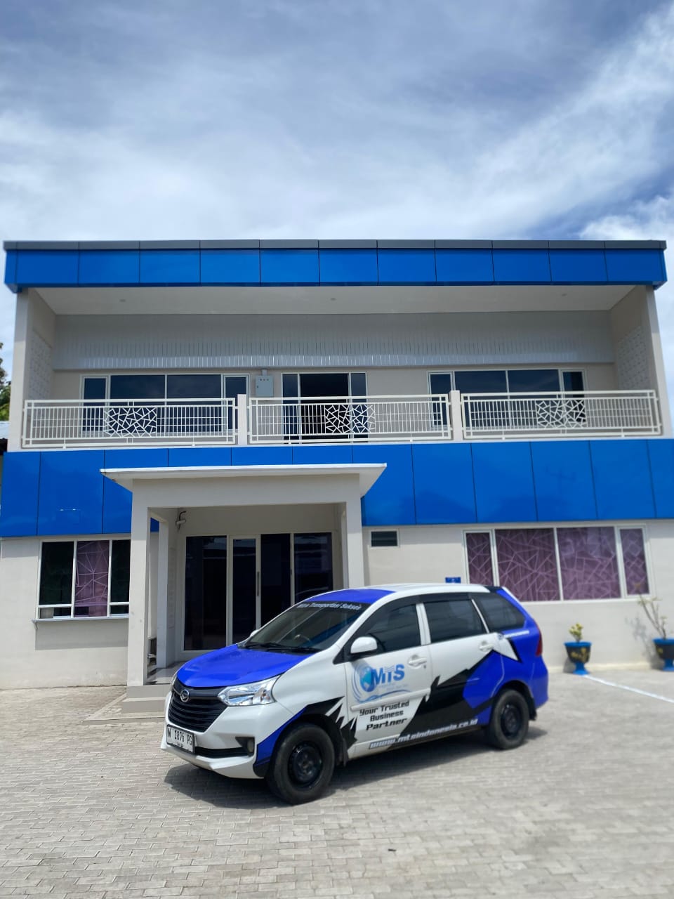 WhatsApp Image 2024-12-23 at 12.39.50_218b9f5a